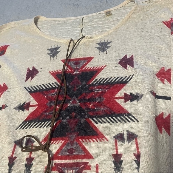 BENISTI Aztec batwing top with feather detail size M/L - Picture 3 of 7